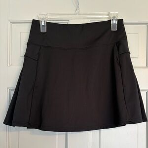 Adrienne Vittadini Black pleated athletic skort size medium